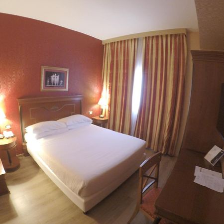 Zanhotel Europa Bologna Luaran gambar